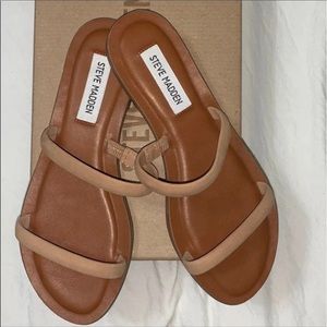 Steve Madden Myla Camel Nubuck (may fit size 7!)